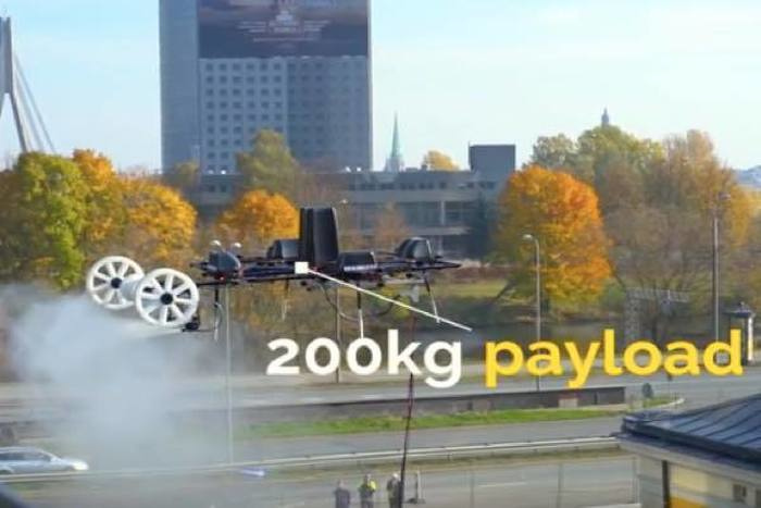 出典：YouTube（Aerones）