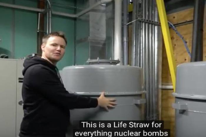 出典：YouTube（What’s Inside?）