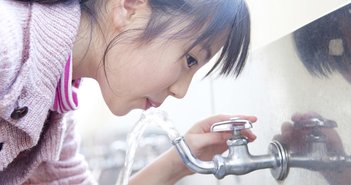 ついに始まった水道民営化、なぜ日本は海外「水道代５倍」の失敗例を無視するのか？