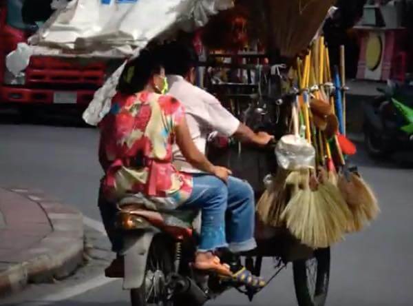 出典：YouTube（Viral Press）