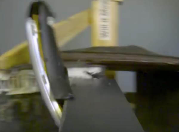 出典:YouTube(tesla500)