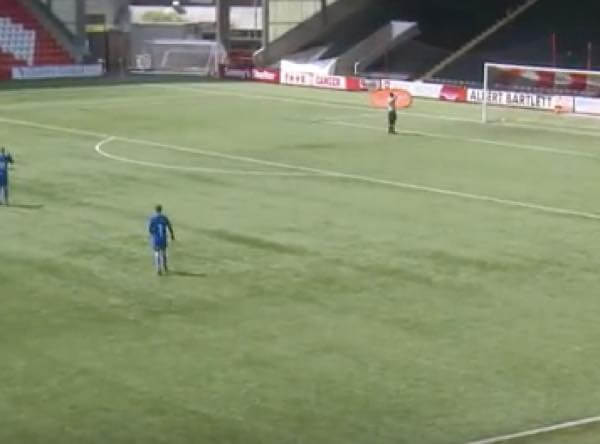 出典：YouTube（Guardian Football） 