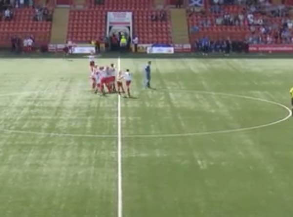 出典：YouTube（Guardian Football） 