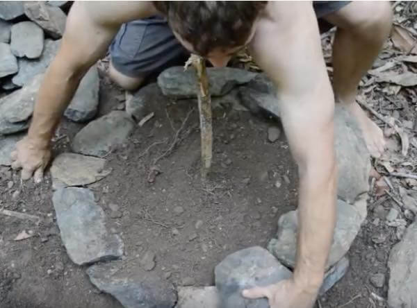 出典：YouTube（Primitive Technology）