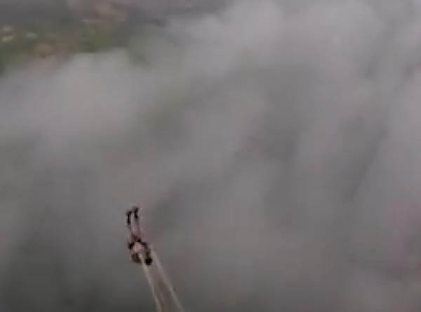 出典:YouTube(Caters Clips)