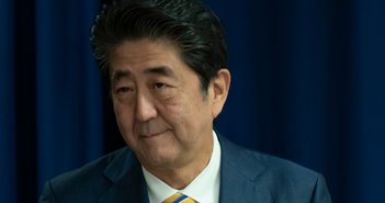 安倍政権はブラック企業推進？内部通報者だけが不利益を被る「保護法」に批判殺到