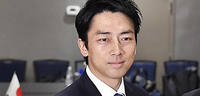 200916_koizumishinjirou_eye