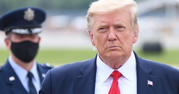 201007donaldTrump_eye