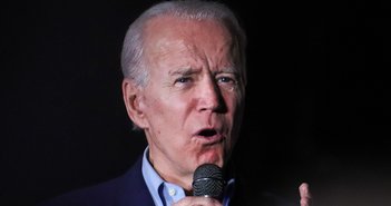 201012joebiden_eye