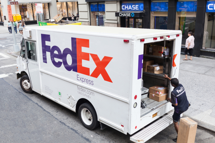 コロナで配送数3割増。FedExの決算から通販と日本の未来が見える＝シバタナオキ