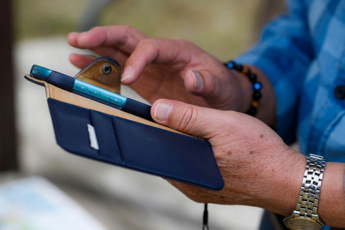 ドコモの「情弱向け」アプリ設定代行、1回1650円に賛否 あなたの意見は？