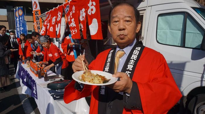 野党も叩けぬ二階派秘書ら12名「和歌山カラオケ感染」。地元有権者はそれでも支持？