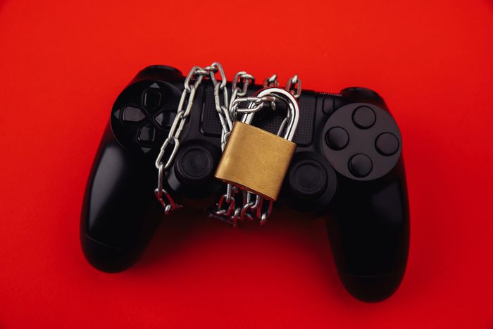 中国「未成年はネトゲ週３時間まで」規制で日本市場への進出が加速？『龍が如く』生みの親・名越稔洋氏は中国ゲーム大手NetEaseに移籍寸前