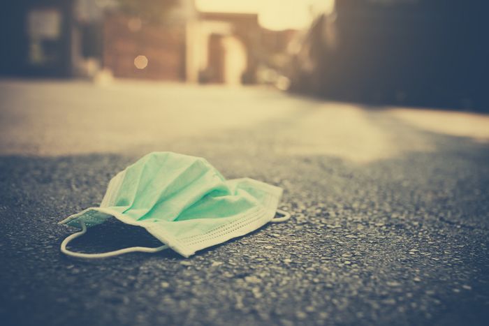 “マスク拒否”の呉市議、コロナは「闇の組織による陰謀」発言にネット上が騒然。ノーマスク信者が何故か「釧路」に引き寄せられる“謎”も浮上中