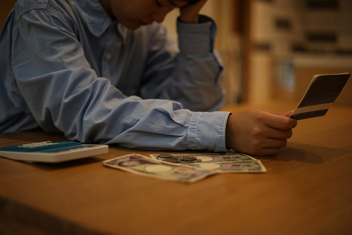 善良な市民も一晩で資産ゼロ。プーチンが世界に知らしめた「金融防衛」と生活ダウングレードの重要性＝鈴木傾城