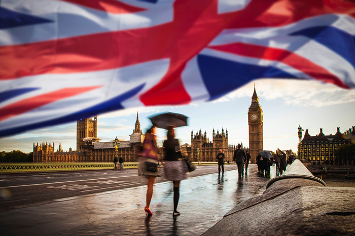 英ポンド急落は世界恐慌の兆候か。欧州経済の三重苦と“ドル独歩高”が呼び込む絶好の買い場とは＝栫井駿介