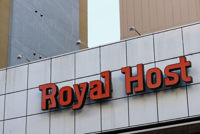 またジョブチューンと企業が結託した炎上商法か。“ロイホ”パンケーキ審査員のノーギャラ告白で広がる波紋、犠牲になる料理人と視聴者