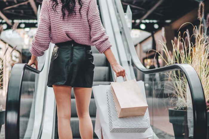 盗撮ハンター「会社にばれたらクビだよ」と100万円脅し取り逮捕。過去には“被害女性もグル”だった手口もあり男性なら誰しもが巻き込まれる可能性