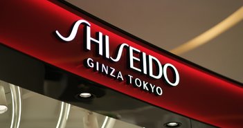 Shanghai,china-dec.12th,2021:,Close,Up,Shiseido,Logo,On,Cosmetic,Store.,Japanese