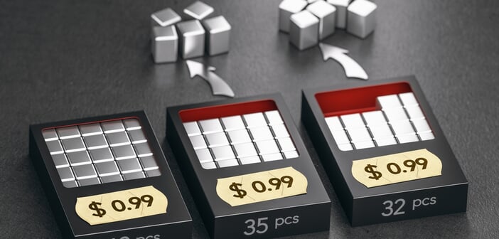 3d,Illustration,Of,Three,Packagings,With,The,Same,Price,But