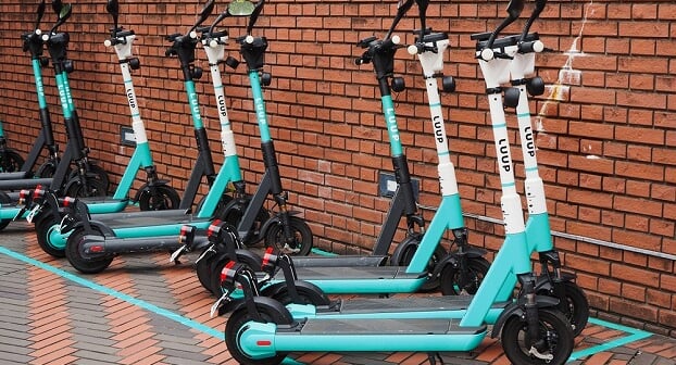 shutterstock_2324454833