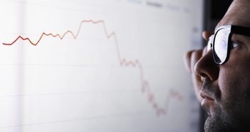 最悪のときに売るな。暴落相場で長期投資家が絶対にやってはいけないこと、勝ち残るための行動指針＝栫井駿介