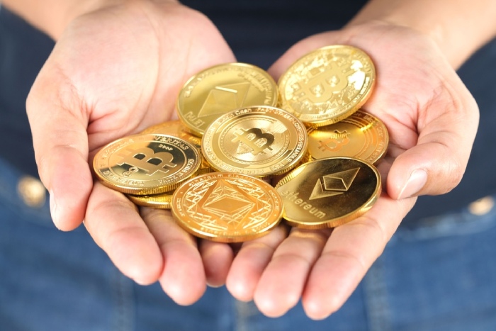 意外に近い？暗号通貨が国際決済の新標準になる日。2027年から始まるフェーズ4と国際送金革命の全貌＝高島康司