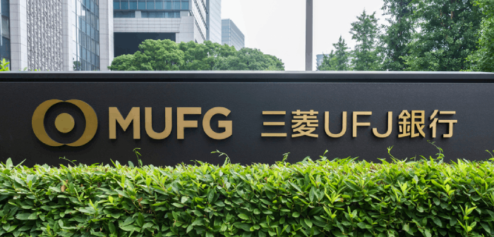 260720_mufj_eye