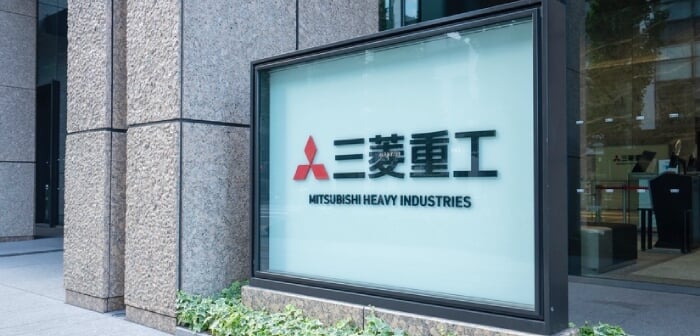 260806_mitsubishi_eye