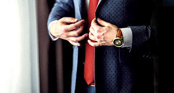 ヘッドハンターならではの年収２０００万円以上の求人特集掲載中