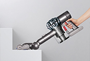 Features_Cordless_DC62MotorheadProfessional_Stair_cleaning.ashx
