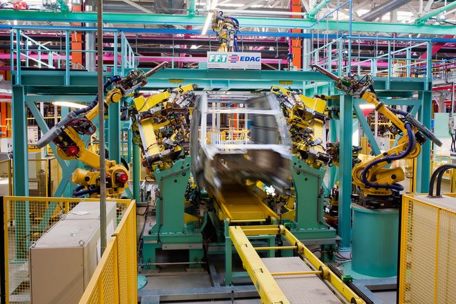 vladimir salman / Shutterstock.com