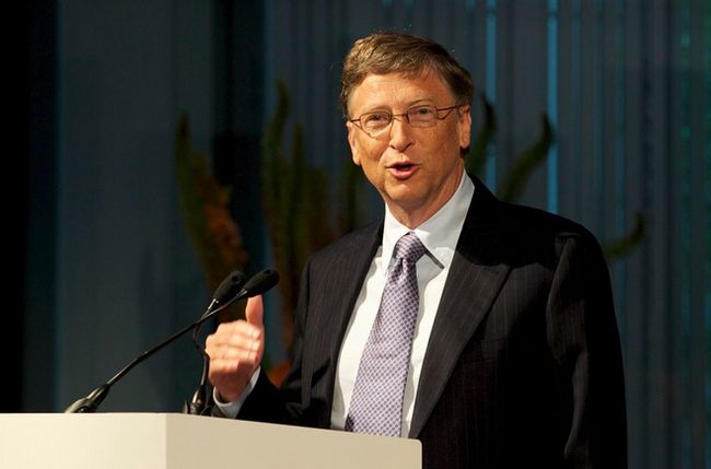 Bill_Gates,_speaking_at_the_UK-hosted_GAVI_immunisation_Alliance_pledging_event