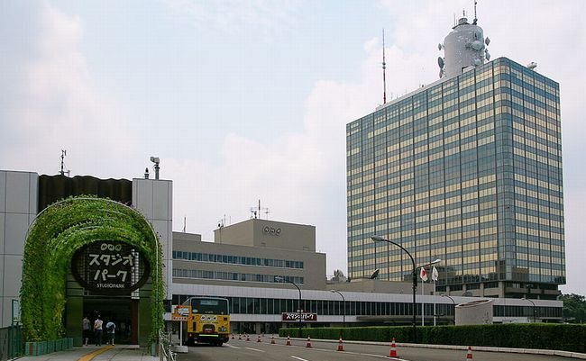 NHK受信料「義務化」に批判の声。支払う法的根拠はあるのか？