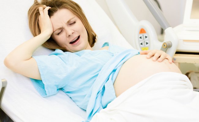 妊娠出産時に心ない言葉を浴びせる夫の本音は「怖い、逃げたい」