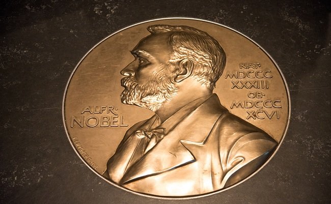 ノーベル賞の賞金は約1億5千万円！ 税金っていくらかかるの？