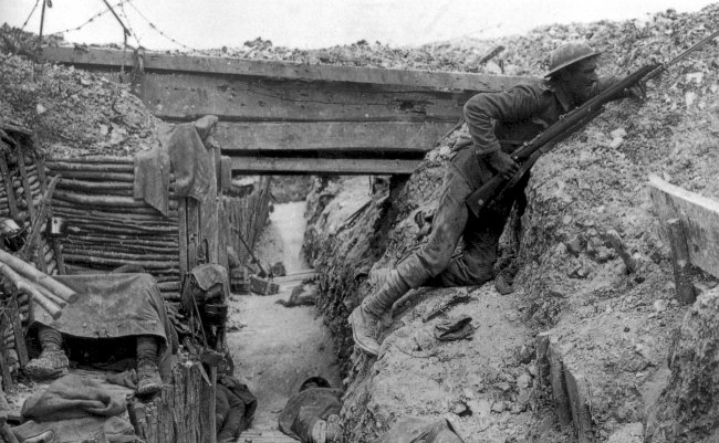 Cheshire_Regiment_trench_Somme_1916