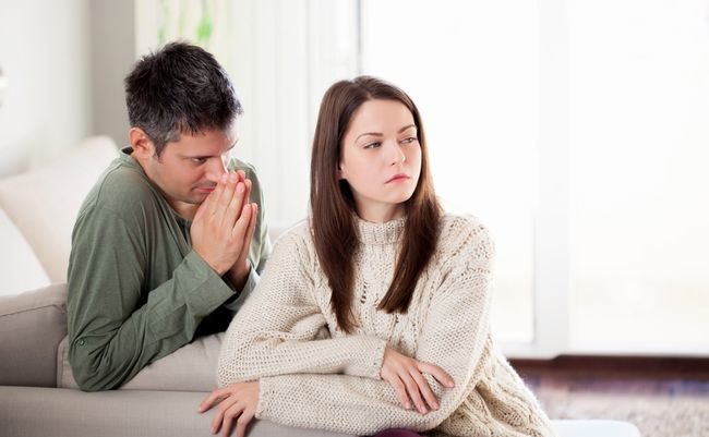 とにかく直接会う。彼女がメールで送ってきた別れ話を水に流す方法