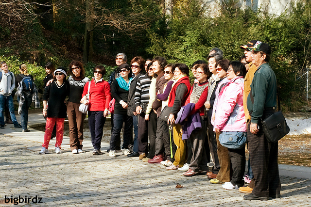 chinese_tourists.jpg