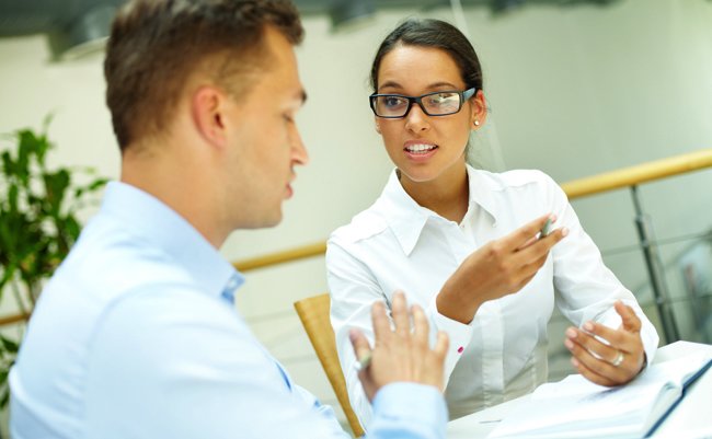 説得が必要な顧客は「捨てろ」。成績の良い営業マンは知っている 説得が必要な顧客は「捨てろ」。成績の良い営業マンは知っている