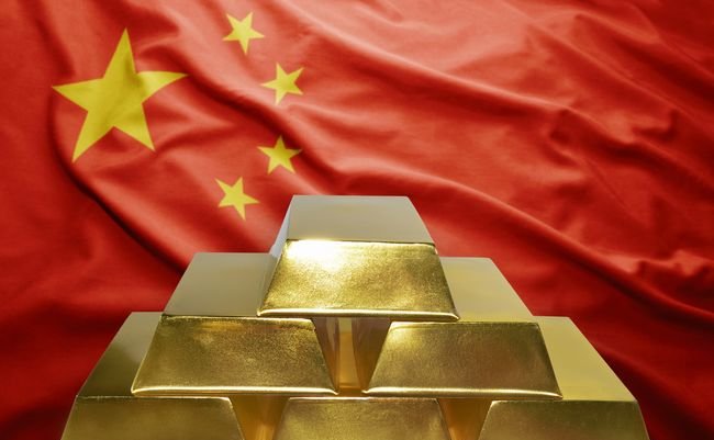 中国が異常な量の金（ゴールド）を世界から買い漁っているワケ