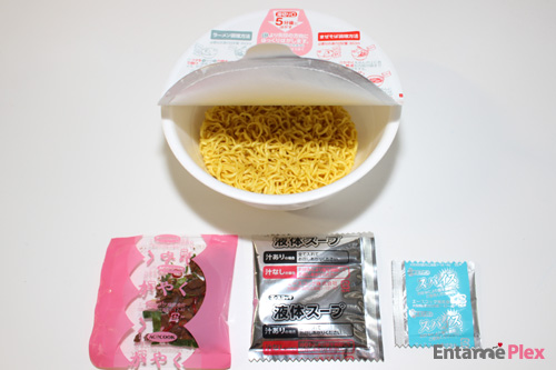 【食べ比べ】カップ麺最前線☆ラーメン女子におすすめのカップラーメン #エスニック篇