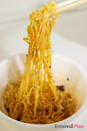 【食べ比べ】カップ麺最前線☆ラーメン女子におすすめのカップラーメン #エスニック篇