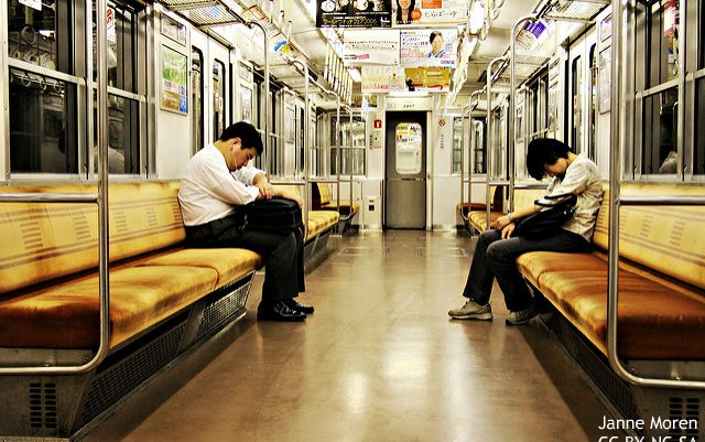 sleeping_train.jpg