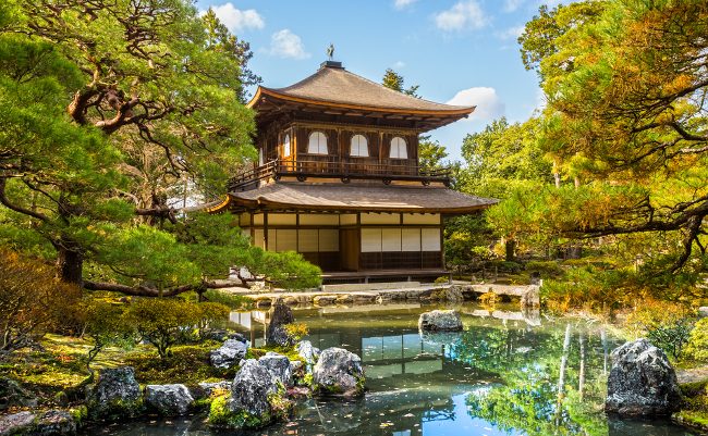 京都の謎。なぜ足利義政は略奪してまで「銀閣寺」を建てたのか？