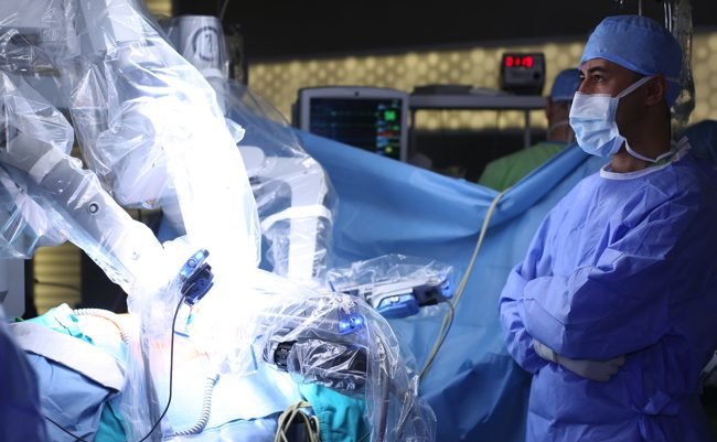 現役医師が恐れる、「ロボット手術」で外科医の仕事が奪われる日