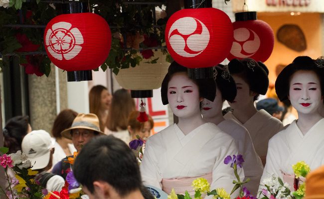 京都の風物詩「祇園祭」。氏子らが７月にキュウリを食べない理由