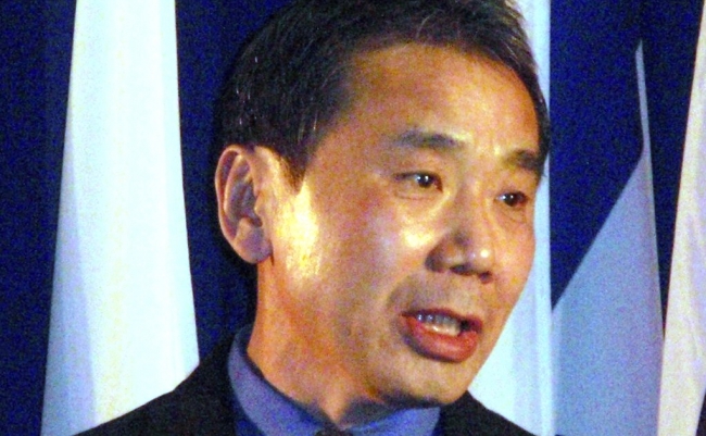 Murakami_Haruki_(2009)