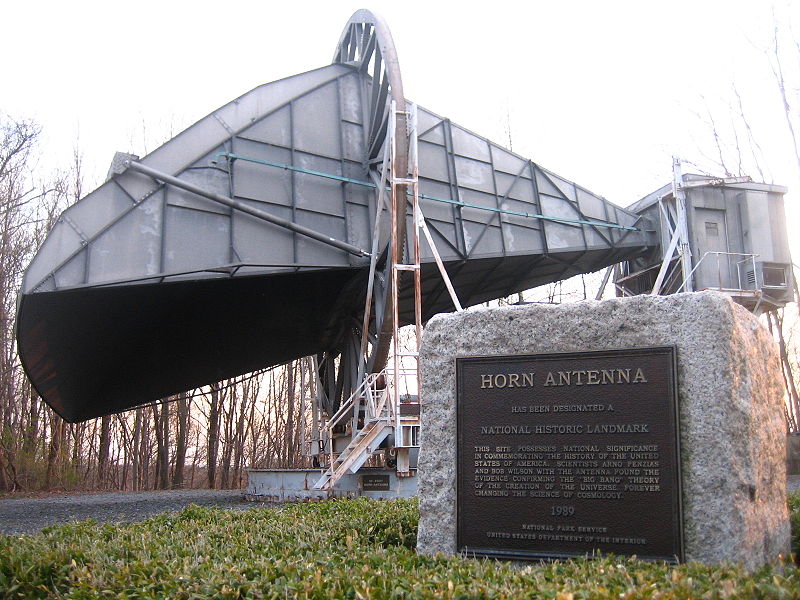 800px-Bell_Labs_Horn_Antenna_Crawford_Hill_NJ