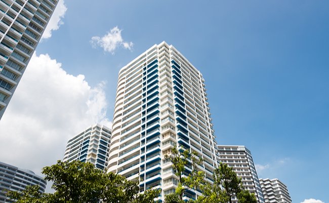 タワーマンションの住人格差は本当か? 高層階の虚しいステータス タワーマンションの住人格差は本当か? 高層階の虚しいステータス